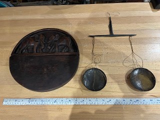 Vintage hand carved elephant case with balance scale