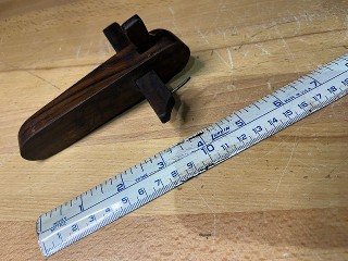 Antique Rosewood Marking Gauge with Tusk wedge Antique Rosewood Marking Gauge with Tusk wedge
