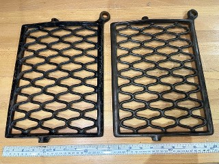 Antique Singer cast iron treadle peddle Antique Singer cast iron treadle peddle