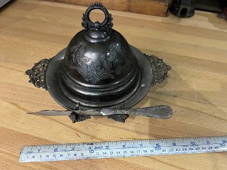 Antique butter dish silver plated Antique butter dish silver plated