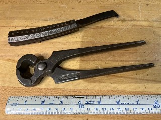 Heller Bros. Hoof Knife and Heller Hoof Nail Puller Nipper Heller Bros. Hoof Knife and Heller Hoof Nail Puller Nipper
