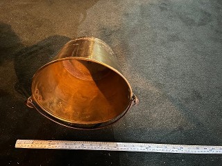 Antique one gallon copper pail, bucket Antique one gallon copper pail, bucket