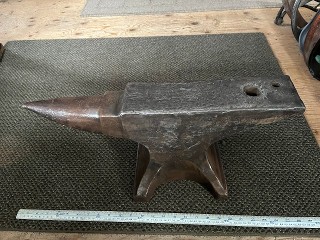 Peter Wright 110 Lb. anvil Peter Wright 110 Lb. anvil