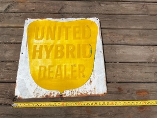 Vintage United Hybrid Dealer farm sign