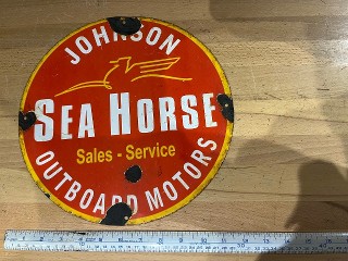 Vintage Johnson Sea Horse Sales Service Outboard Motors, porcelain enamel sign, 12-inch diameter