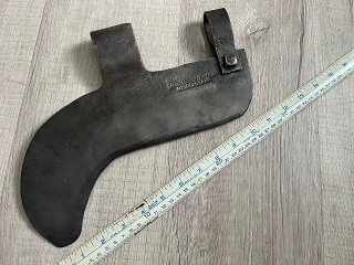 Antique Collins Legitimus brush hook axe, measures 11 x 3 3/8, embossed with Vtg. Crown logo, weighs about 3 1/2 lbs. Antique Collins Legitimus brush hook axe, measures 11 x 3 3/8, embossed with Vtg. Crown logo, weighs about 3 1/2 lbs.