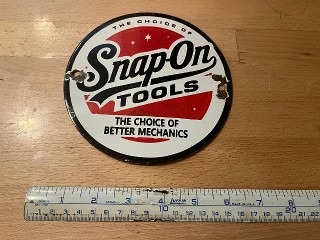 Vintage Snap-On Tools, The choice of better mechanics, it measures 6 inch diameter, porcelain enamel sign,