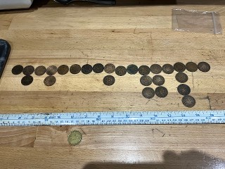 27 Antique large Canadian pennies from 1859 to 1920, the size of a loonie. 27 Antique large Canadian pennies from 1859 to 1920, the size of a loonie.