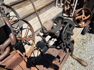 Antique hand crank McCormick Deering, Chicago USA sickle mower knife and tool grinder