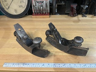 Antique Stanley No. 113 circular planes, 1879 type 1 and 1910, for planing concave and convex surfaces. Antique Stanley No. 113 circular planes, 1879 type 1 and 1910, for planing concave and convex surfaces.
