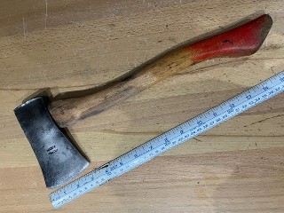 Vintage Sandvik Bushcraft, made in Sweden, 1 1/4 lb. head, 3 1/4 inch wide edge hatchet Vintage Sandvik Bushcraft, made in Sweden, 1 1/4 lb. head, 3 1/4 inch wide edge hatchet