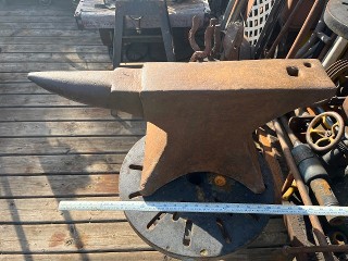 M and H Armitage 160 Lb. Mouse Hole Forged Sheffield Warranted anvil, 24 x 4 x 11 high, has a 1-inch hardy hole, M and H Armitage 160 Lb. Mouse Hole Forged Sheffield Warranted anvil, 24 x 4 x 11 high, has a 1-inch hardy hole,
